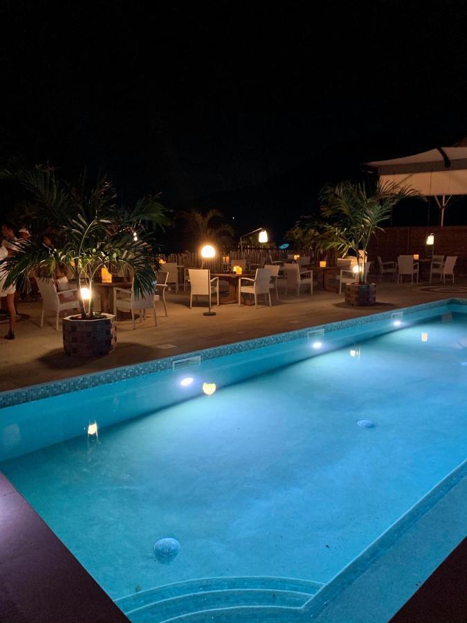 Le Domaine Anse Marcel Beach Resort Экстерьер фото